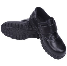 รองเท้าหนังเทียมหุ้มส้น รุ่น WP621 สีดำ